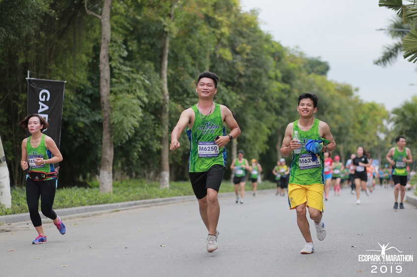 24-ecobaent-runners-xuat-sac-can-dich-giai-chay-ecopark-marathon-2019-18