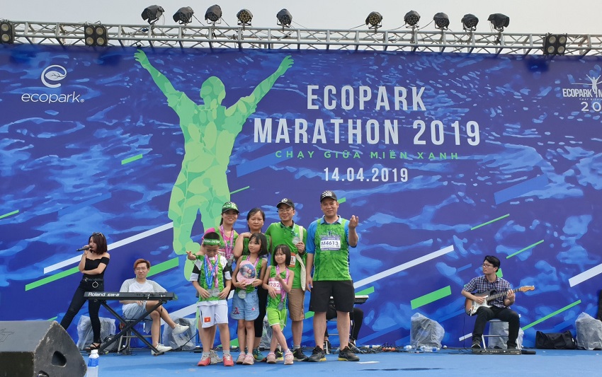 24-ecobaent-runners-xuat-sac-can-dich-giai-chay-ecopark-marathon-2019-4